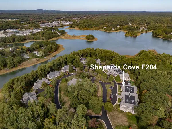 100 Shepards Cove Road #F204, Kittery, ME 03904