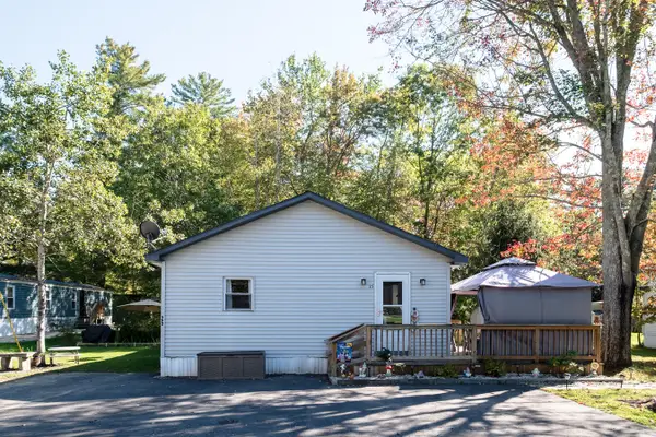 25 Heritage Drive, Eliot, ME 03903