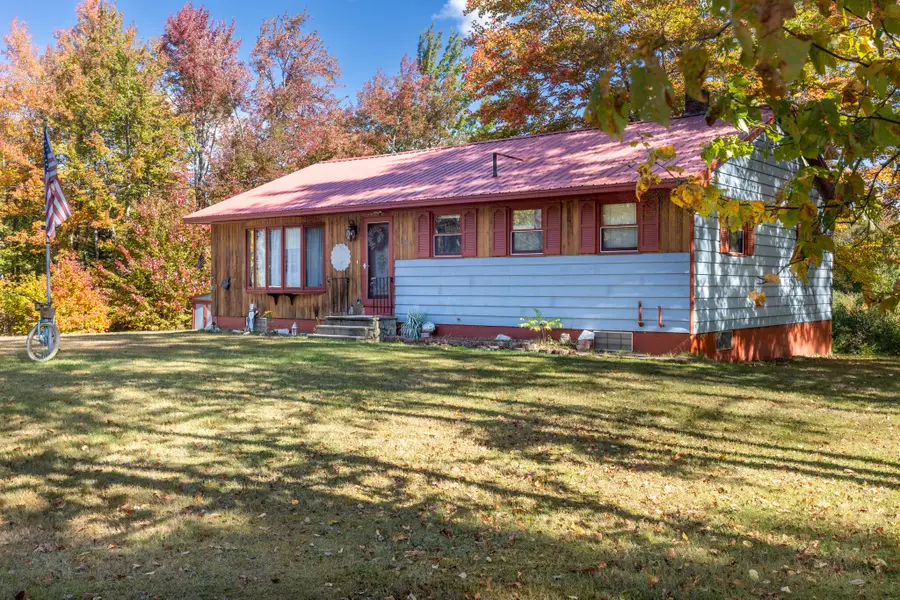 105 River Road, Howland, ME 04448 - Image #3