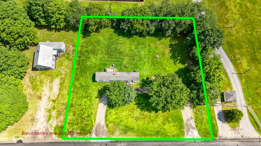 175-179 Maple Avenue, Farmington, ME 04938 - Image #2