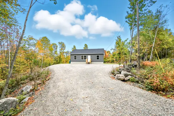 186 Old Sumner Road, Buckfield, ME 04220