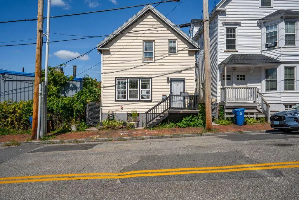 9 C Street, Portland, ME 04102 - Image #1