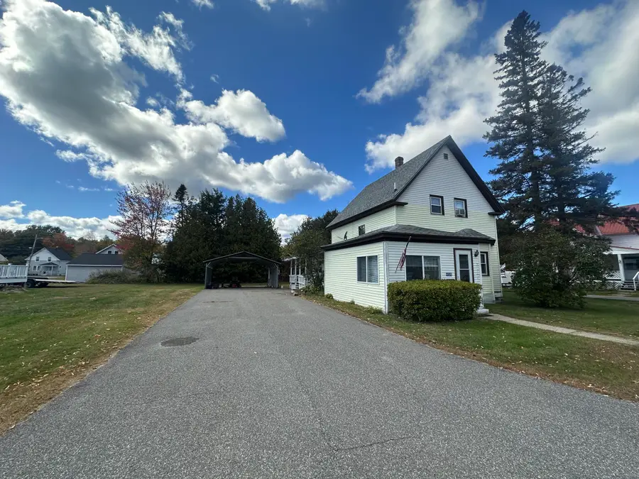 408 Katahdin Avenue, Millinocket, ME 04462 - Image #3