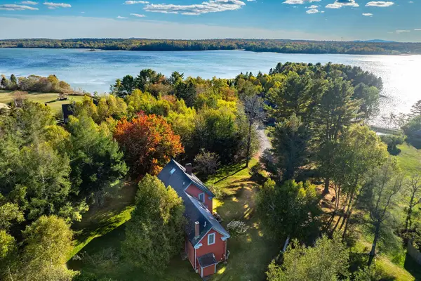 12 Victoria Lane, Milbridge, ME 04658