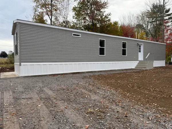 33 Bush Lane, Litchfield, ME 04350