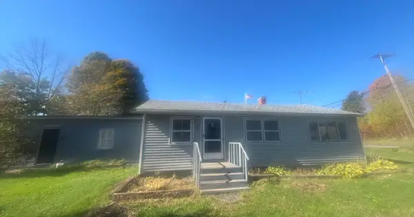 3 Corinth Road, Garland, ME 04939