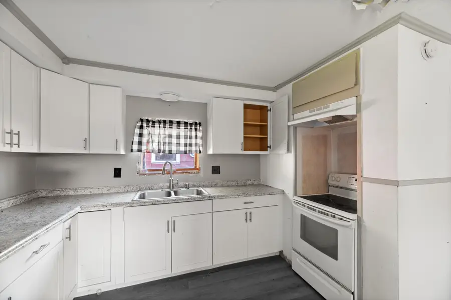 484 W River Road, Augusta, ME 04330 - Image #3