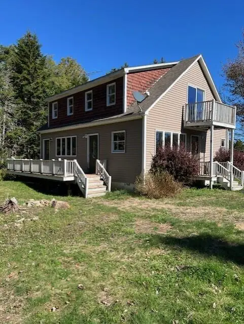 17 Stanley Lane, Swans Island, ME 04685 - Image #2