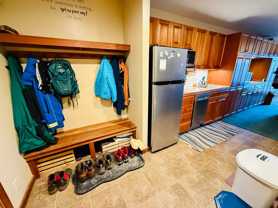 277 Sugartree One #277, Carrabassett Valley, ME 04947 - Image #3