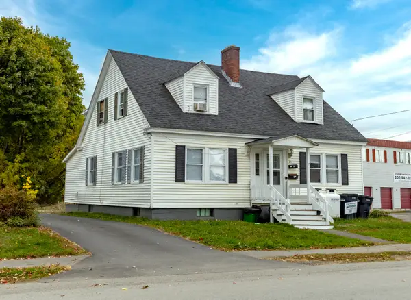 25 13th Street, Bangor, ME 04401