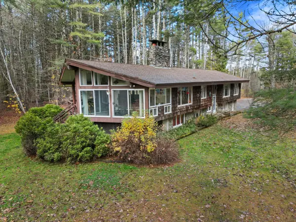 275 Kennebec Road, Hampden, ME 04444