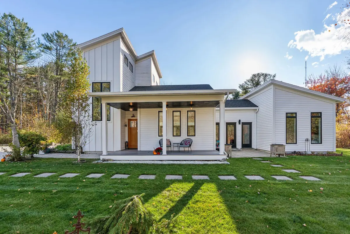 12 Wallace Street, Kennebunk, ME 04043 - Image #1