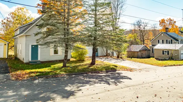 18 Green Street, Dover-Foxcroft, ME 04426