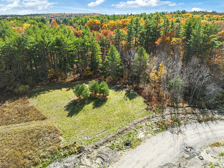 112 Fieldstone Drive, Augusta, ME 04330 - Image #2