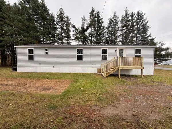 48 Bushey Street, Ashland, ME 04732
