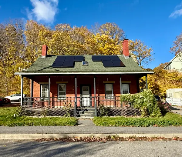 25 Summer Street, Gardiner, ME 04345