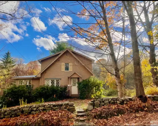 30 Birch Street, Winthrop, ME 04364