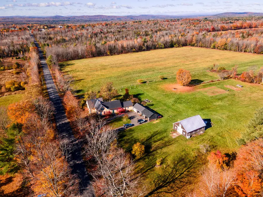 389 Higgins Road, Pittsfield, ME 04967 - Image #2
