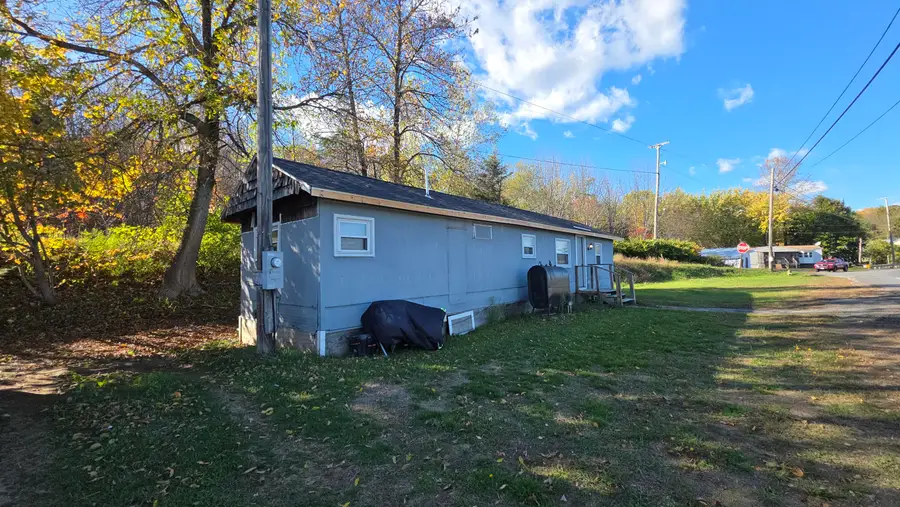 142 River Road, Anson, ME 04911 - Image #2