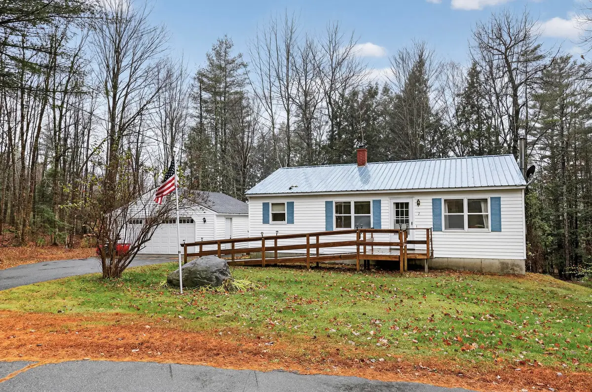 7 Jodie Avenue, Fairfield, ME 04937 - Image #1