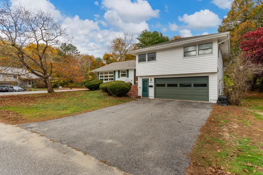 53 Hampton Avenue, Auburn, ME 04210 - Image #2