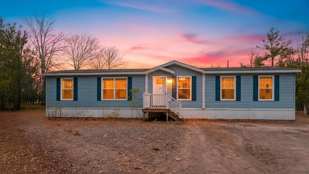 31 Sampson's Way, Bowdoin, ME 04287 - Image #1