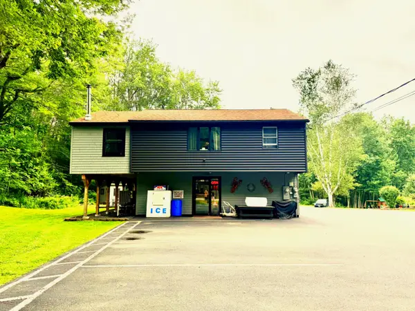 208 New Road, Arundel, ME 04046