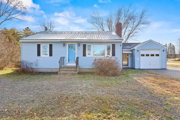 107 W Gray Road, Gray, ME 04039