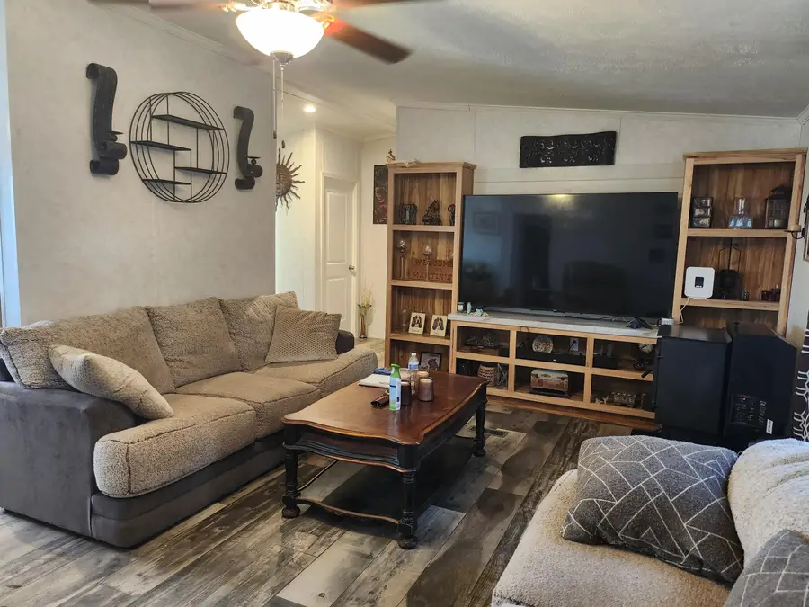 510 Canaan Road, Hartland, ME 04943 - Image #2