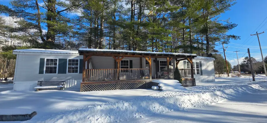 10 E Oxford Road, Oxford, ME 04270 - Image #2