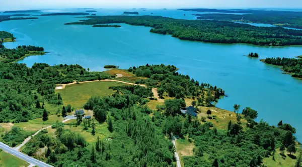 13 West Wind Road, Jonesport, ME 04649