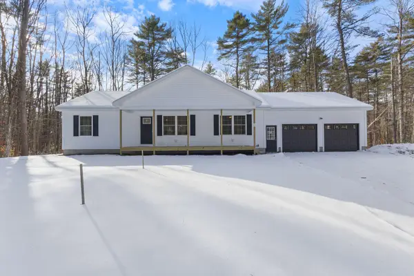 13 Quaker Lane, Limerick, ME 04048