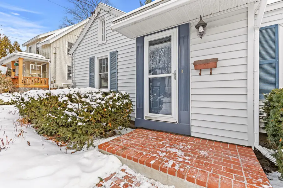 32 Wolcott Street, Portland, ME 04102 - Image #3