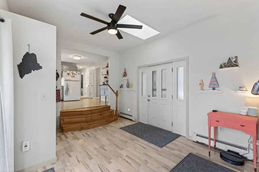 1 Jeanne Drive, Topsham, ME 04086 - Image #2