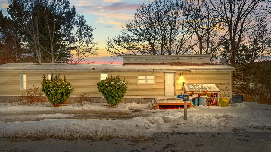 399 High Street, Rumford, ME 04276 - Image #2