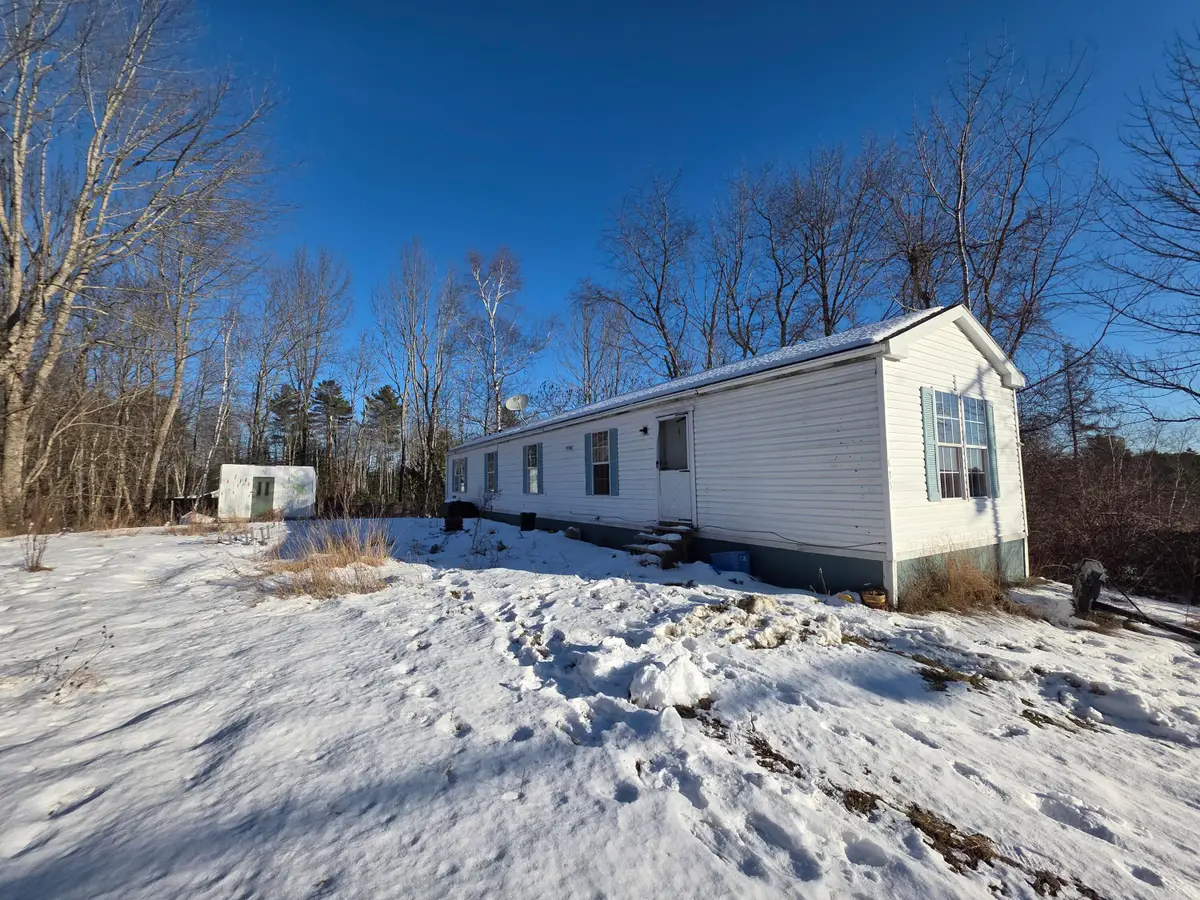 635 Stream Road, Winterport, ME 04496 - Image #1