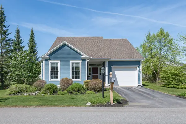 3 Chickadee Drive, Topsham, ME 04086