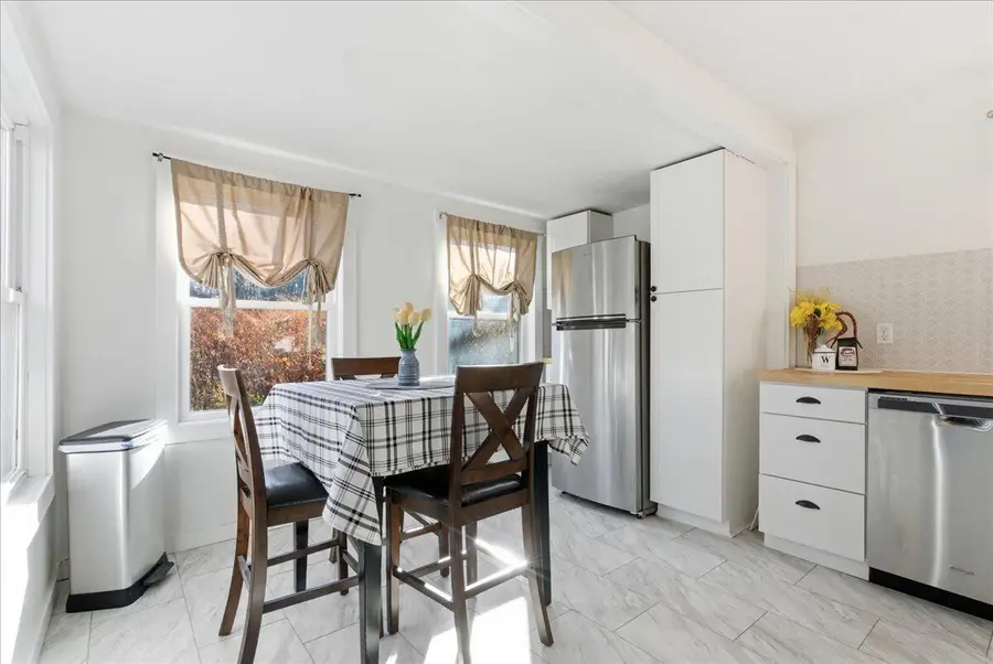 394 Highland Avenue, Gardiner, ME 04345 - Image #3