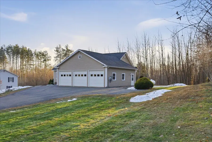 81 Crescent Street, Skowhegan, ME 04976 - Image #3