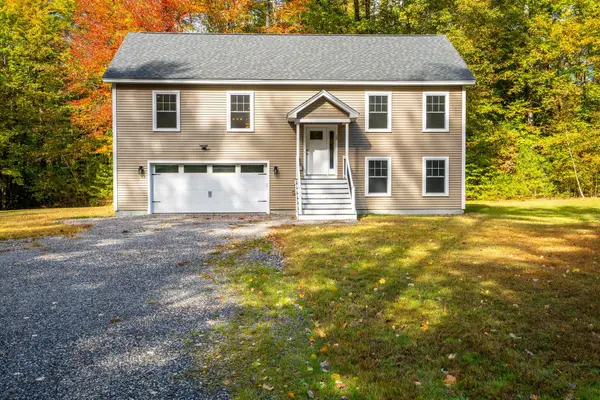 25 Little Cove Road, Harrison, ME 04040