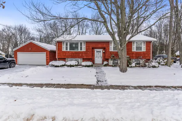 30 Sokokis Street, South Portland, ME 04106