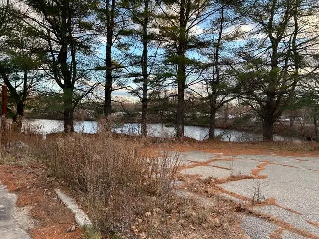 912 Washington Street N, Auburn, ME 04210 - Image #2