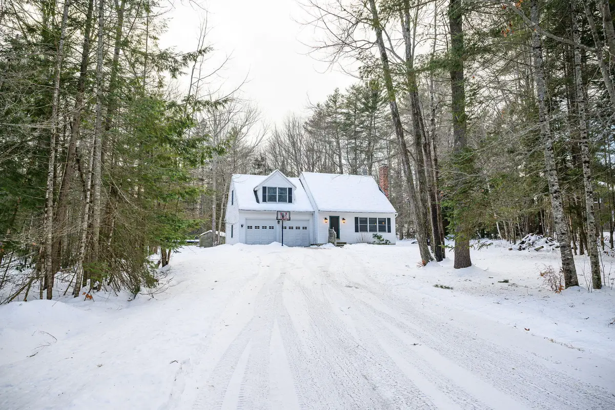 29 Jesse Road, Topsham, ME 04086 - Image #1