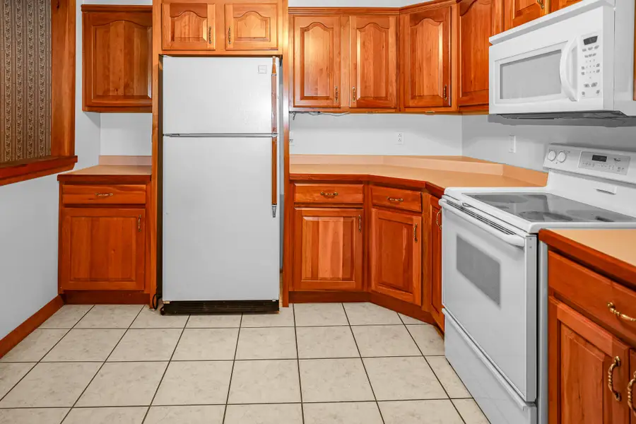 630 Franklin Street, Rumford, ME 04276 - Image #2