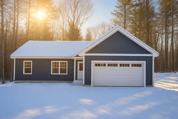 240 Leisure Lane, Limerick, ME 04048