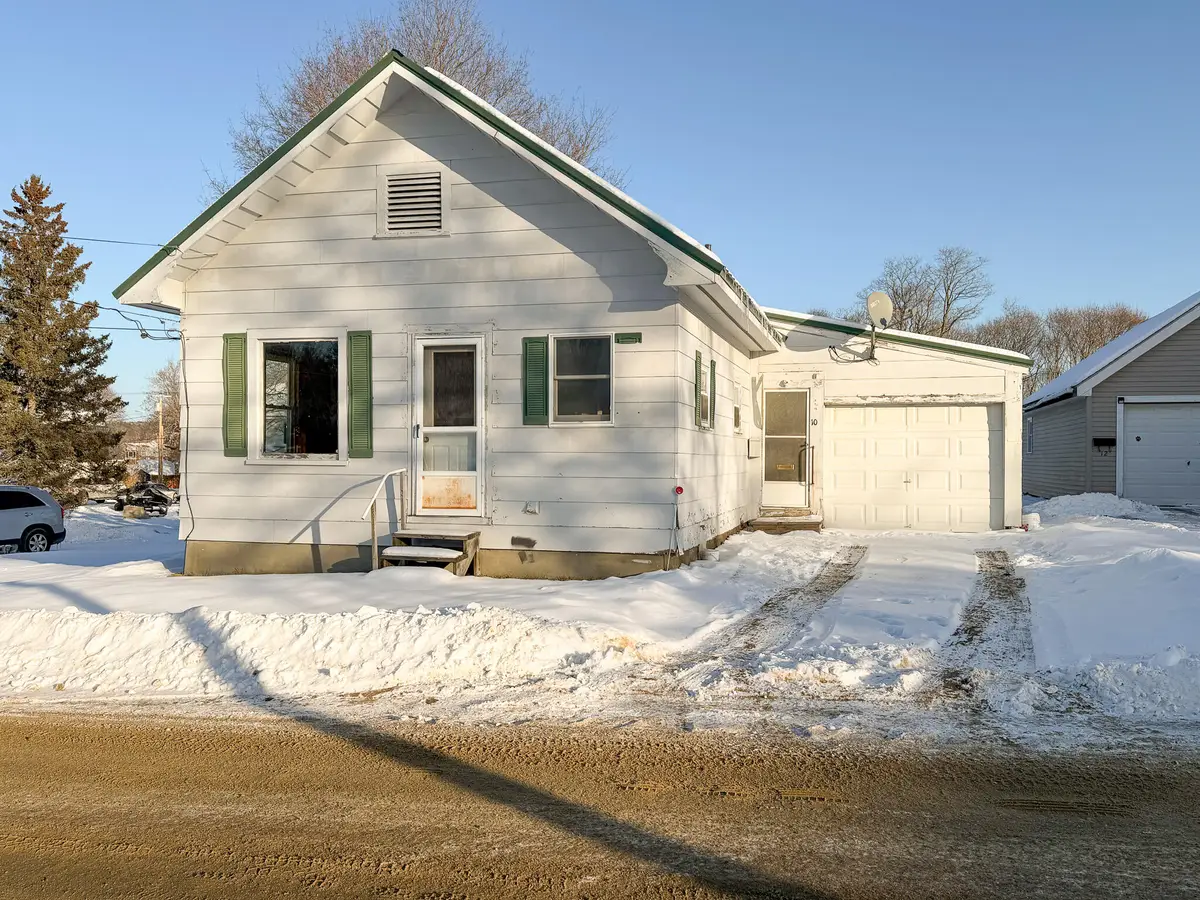 10 Lindsay Street, Lincoln, ME 04457 - Image #1