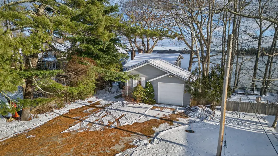 58 Maquoit Drive, Freeport, ME 04032 - Image #3