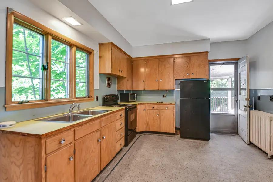 42 White Street, Lewiston, ME 04240 - Image #2