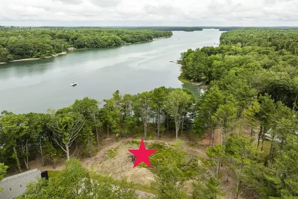 30 Driftwood Tide Lane, Harpswell, ME 04079