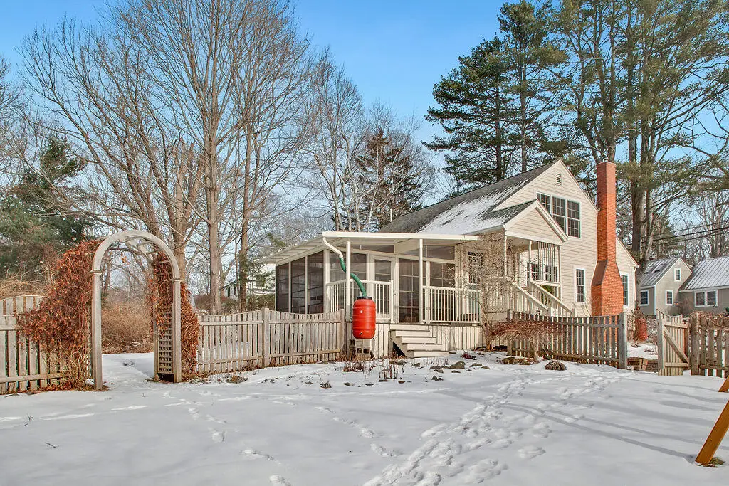 533 Mitchell Road, Cape Elizabeth, ME 04107 - Image #1